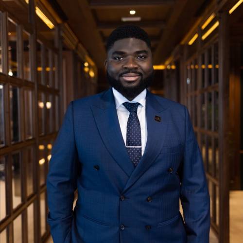 Tosin Onadeko