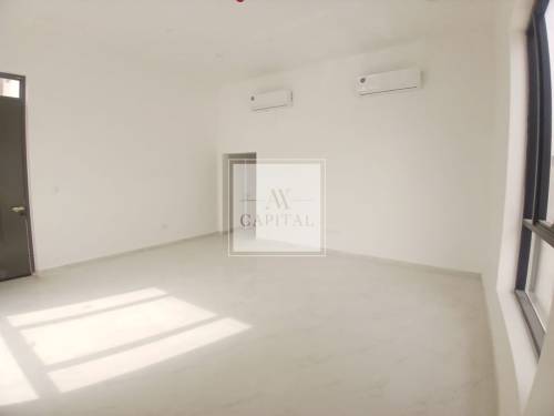 Commercial Villa| Luxury Finishing| Prime Location