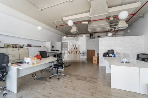 Bright Unit | Open Layout | Ensuite Pantry