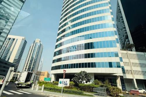 DISTRESS DEAL FURNISHED | 02 PARKING