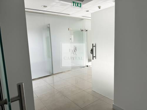 FITTED | CANAL VIEW | BUSINESS BAY | Mid Floor