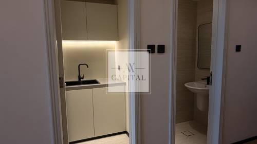 Prime Location | Fully Fitted | JVC