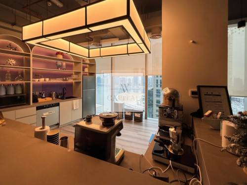 Luxury Fitted | Fully Furnished | Ready to Move