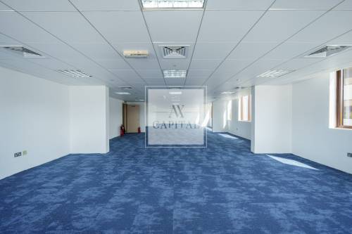 Commercial Office Space | Well maintained | DIP 1