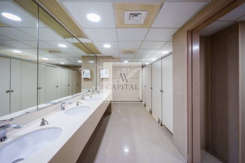 Commercial Office Space | Well maintained | DIP 1