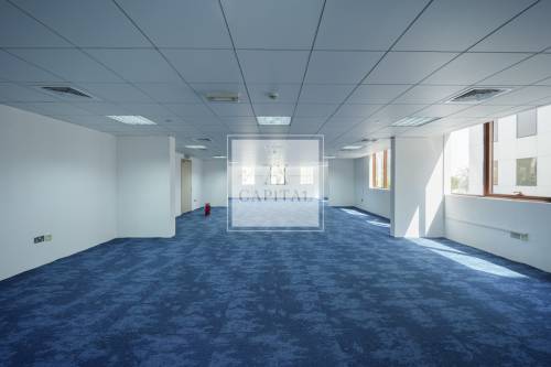 Commercial Office Space | Well maintained | DIP 1